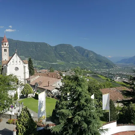 Small Sonne Hotel 3*
